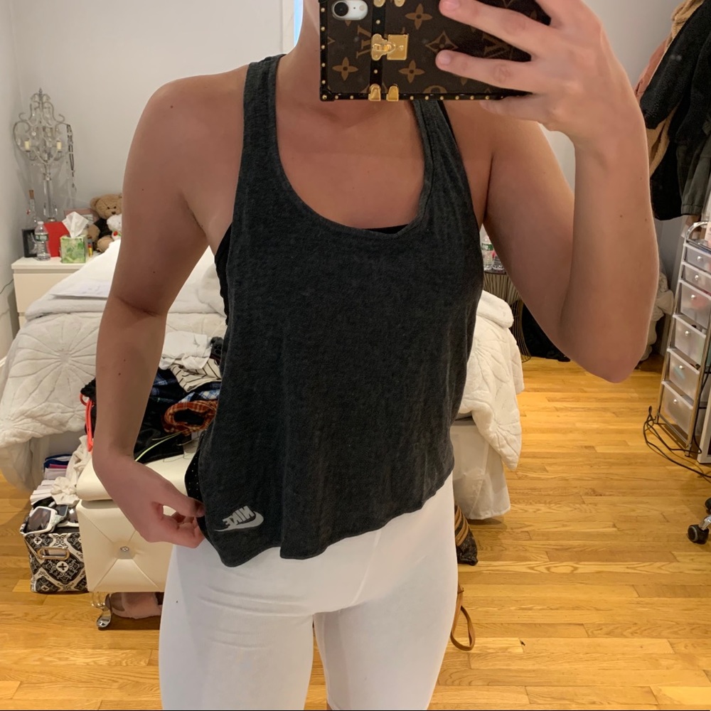 nike athletic tank top